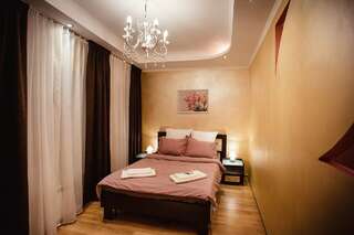 Гостиница Чайка Кимры Люкс (Вид на Волгу)-1